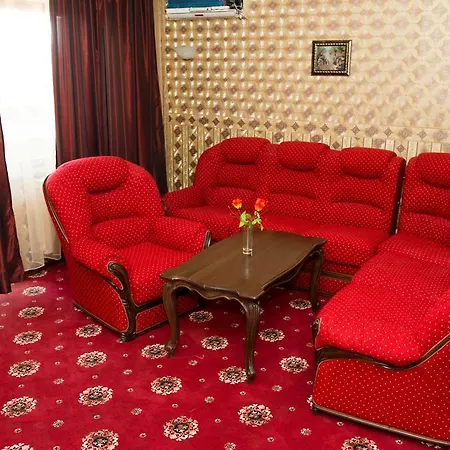 The Castle Хотел 3*