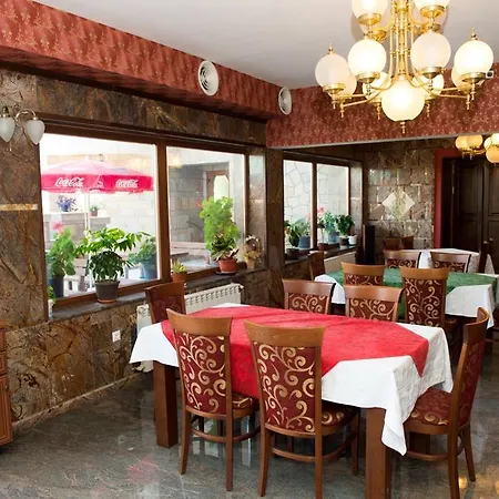 The Castle 酒店